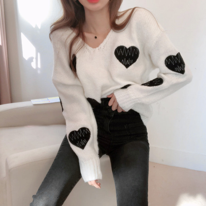 Ivyshape | V-Neck Heart-Shaped Embroidered Sweater Top