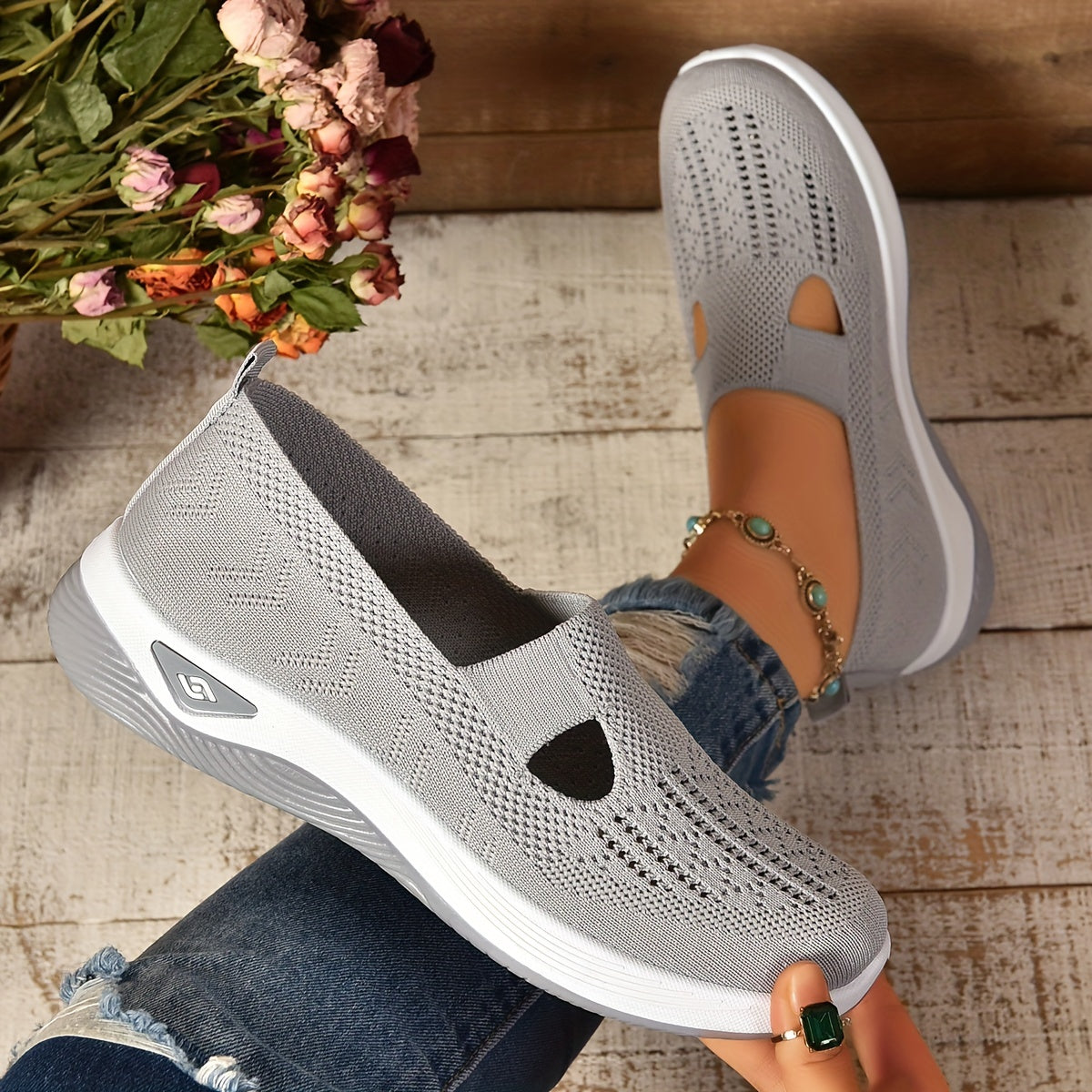 Ivyshape | Comfortable Slip-Ons With Orthopaedic Support