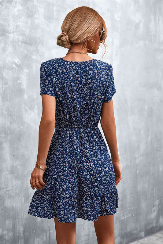 Ditsy Floral V-Neck Short Sleeve Dress