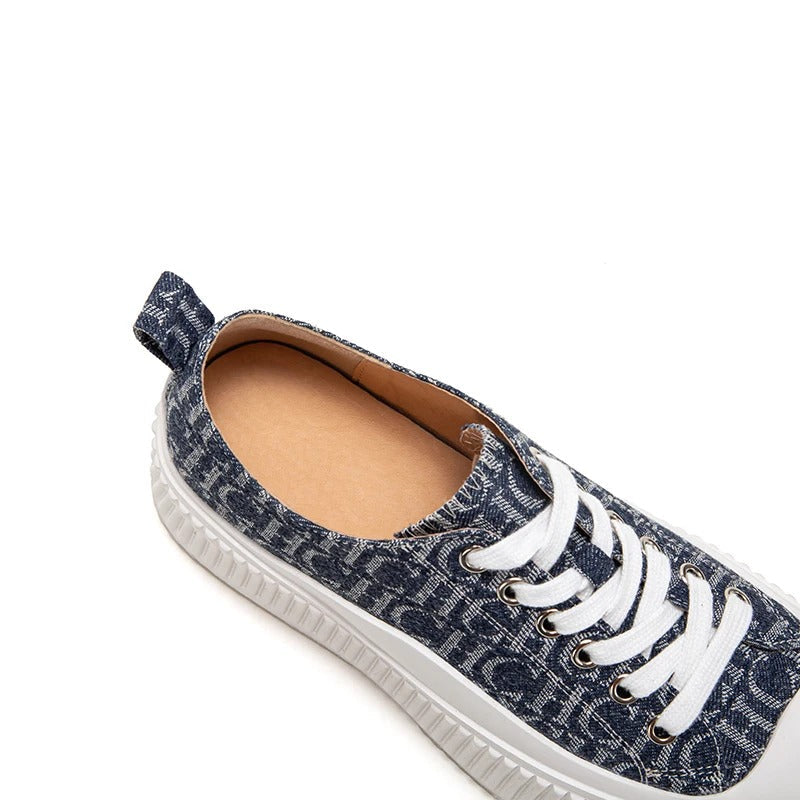 Stylish Low-Top Canvas Shoes for Women