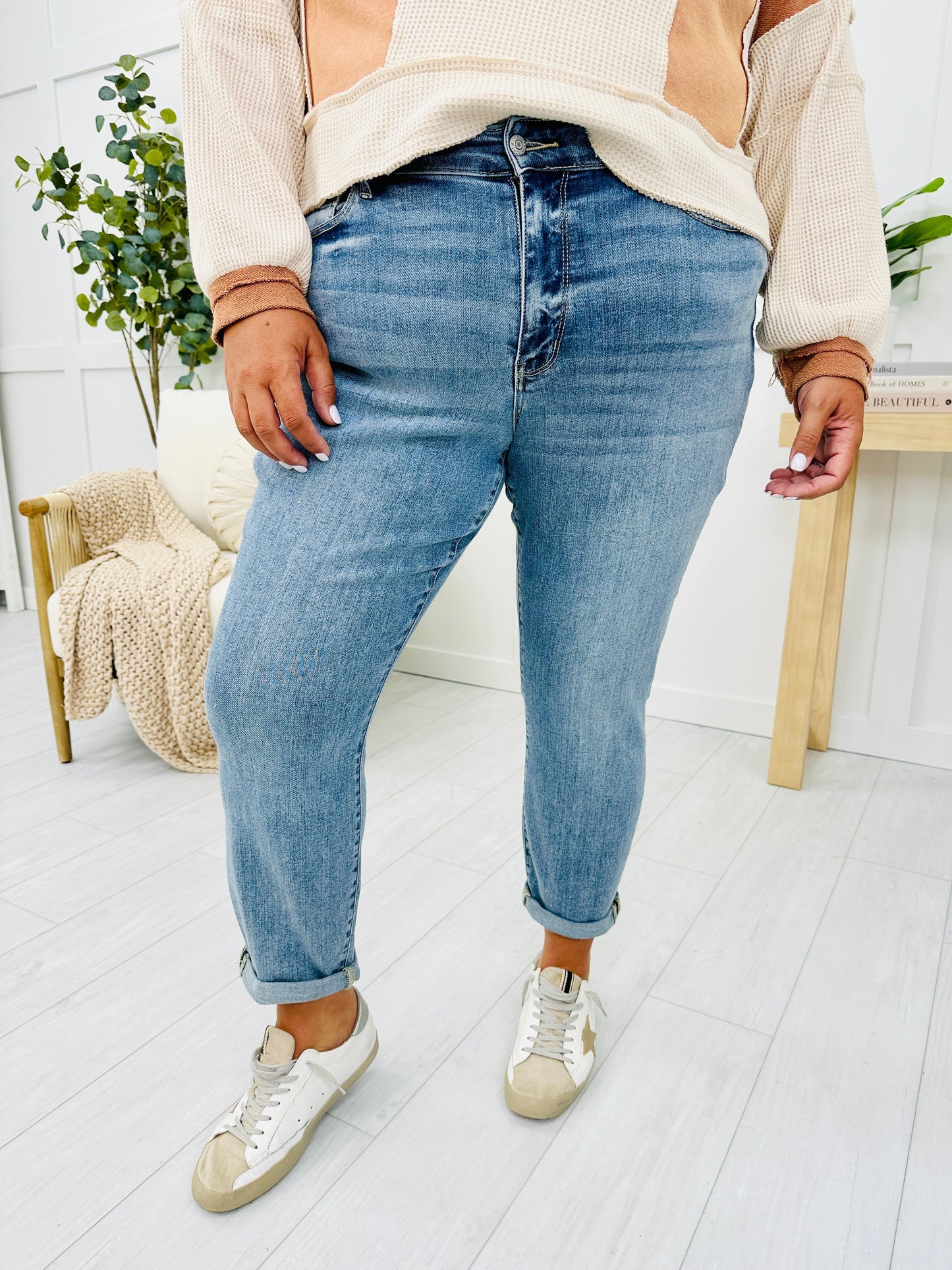 Ivyshape | Mid Rise Plus Size Classic Denim