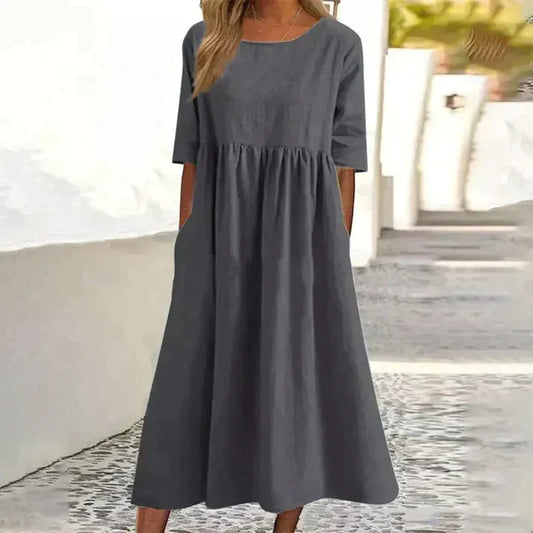 Elegant dress made of cotton