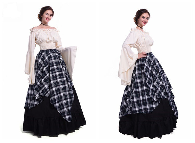 Ladies historical ensemble with wide flared sleeves Ivyshape