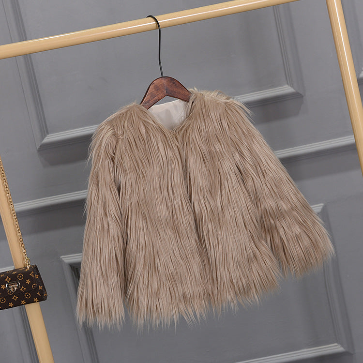 Women's Fashion Faux Fur Jacket with Voluminous Cut Ivyshape