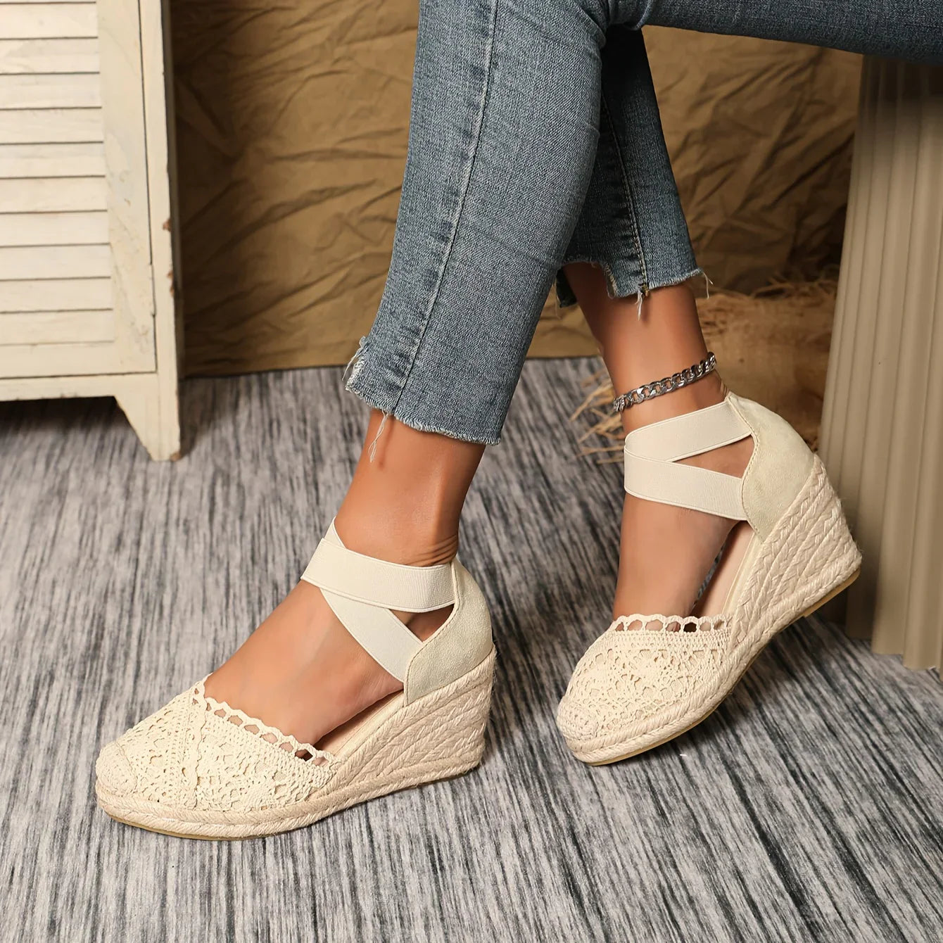 Ivyshape | Elegant Wedge Sandals with Crochet Tip