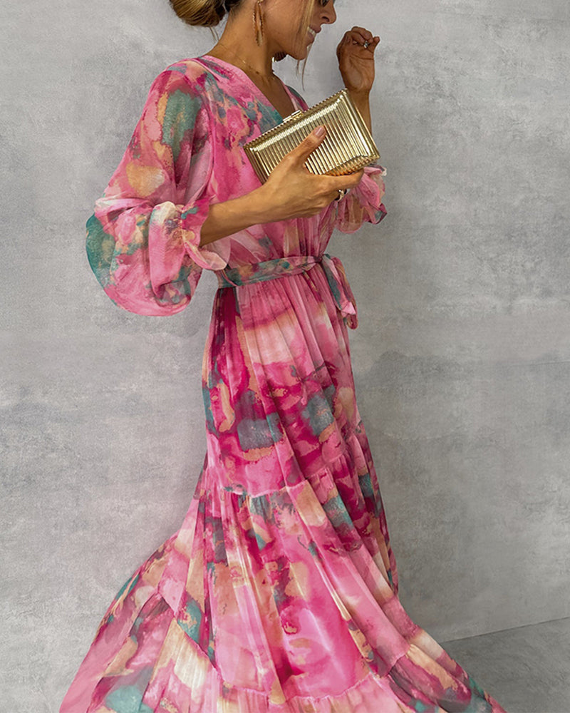 IvyShape | Elegant dress with print and pleated skirt