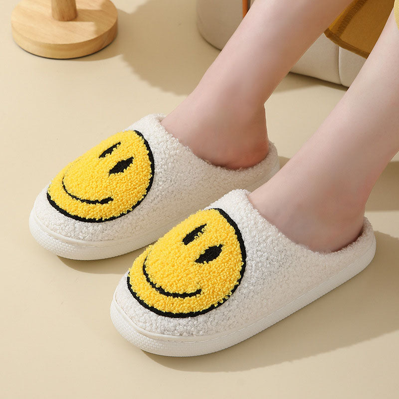 Ivyshape | Large Smiley Pattern Fur Slippers