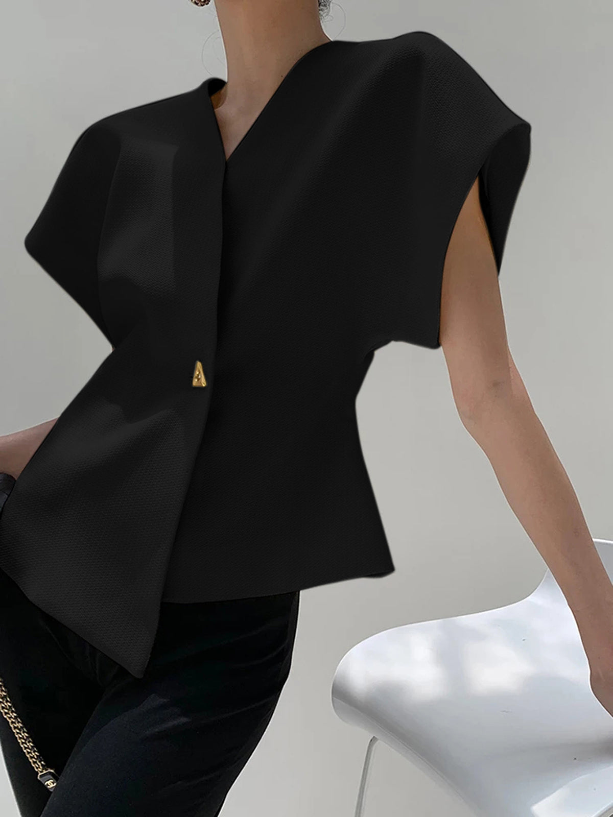 Ivyshape | V-Neck Asymmetric Top