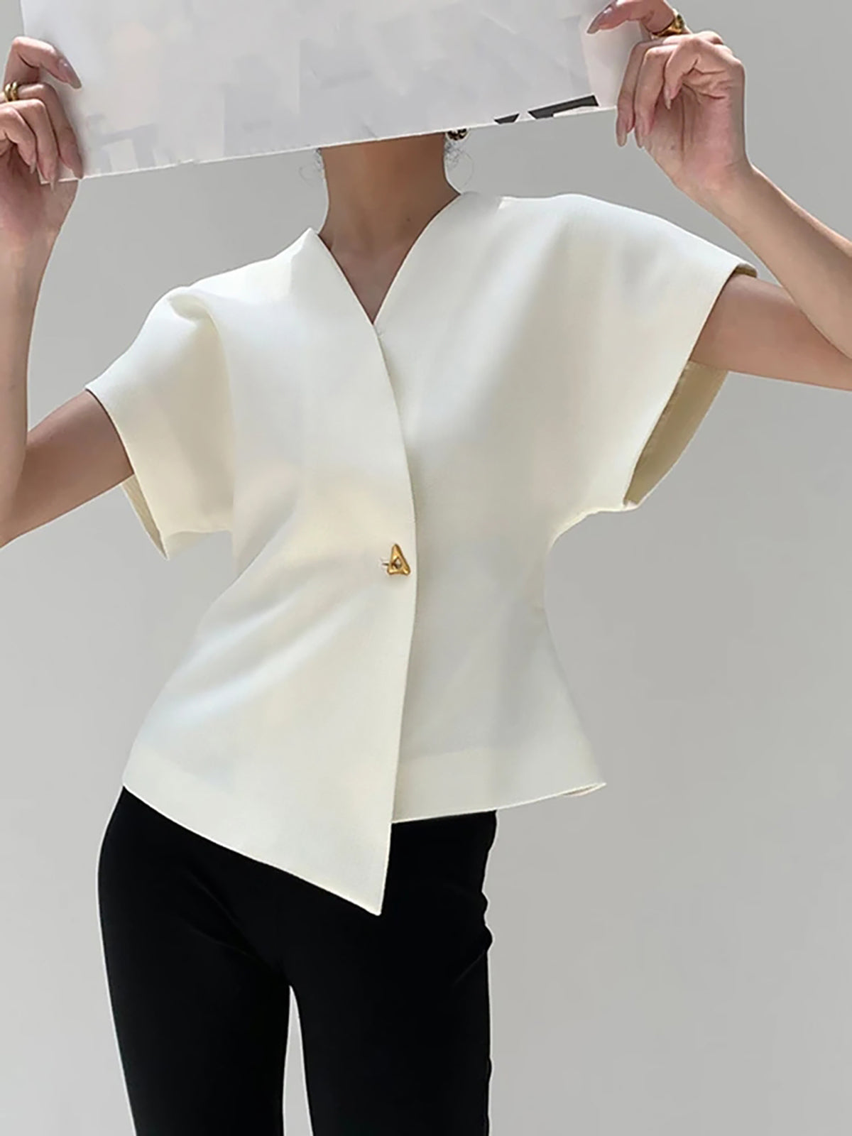 Ivyshape | V-Neck Asymmetric Top