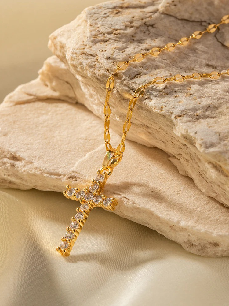 Ivyshape | Cross necklace gold made of stainless steel with beautiful pendant