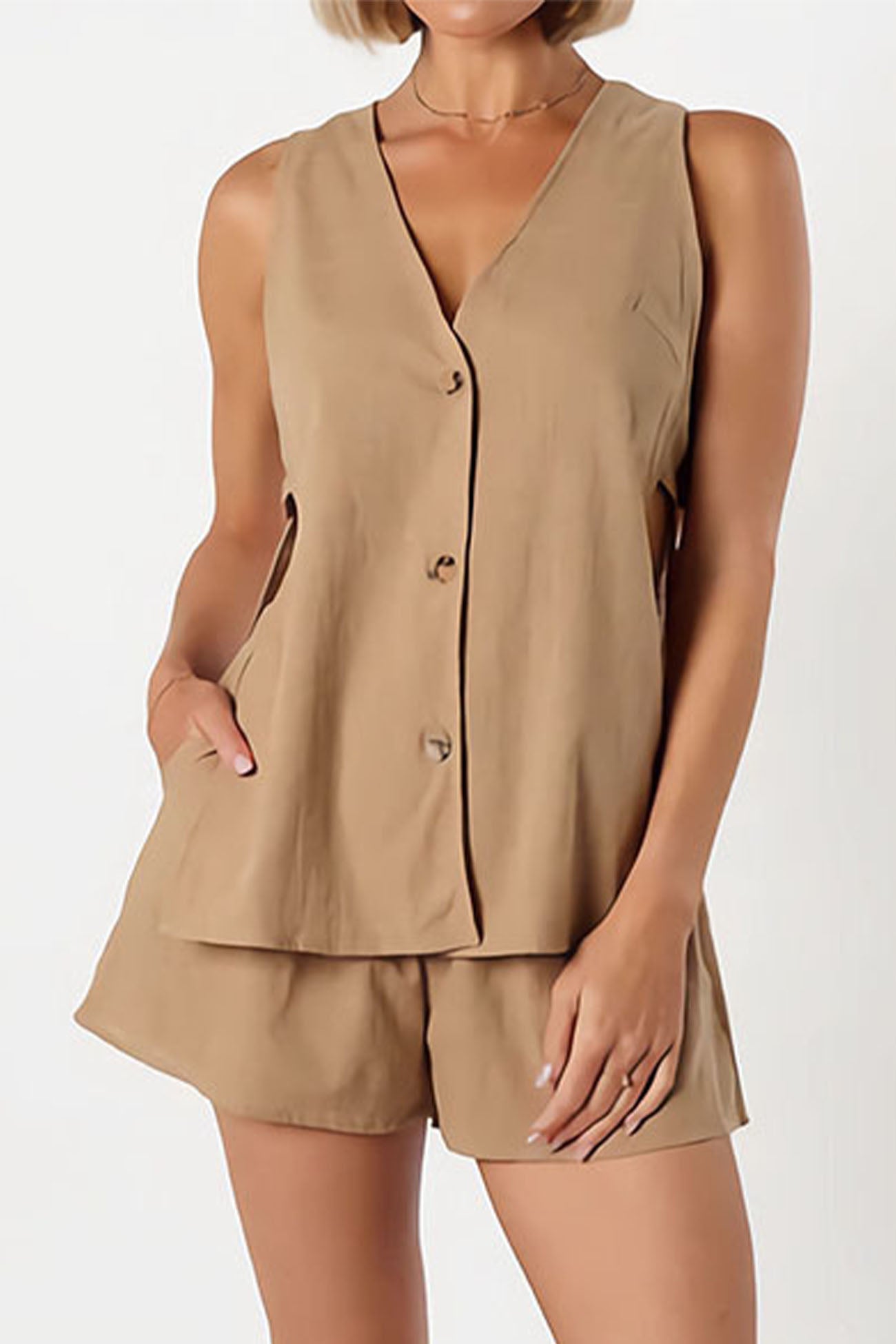 Ivyshape | Women's Stylish Top And Shorts Set Khaki