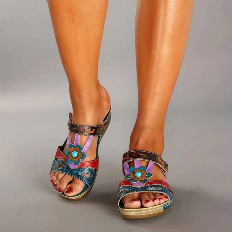 Ivyshape | Trendy Sandals Of The Season