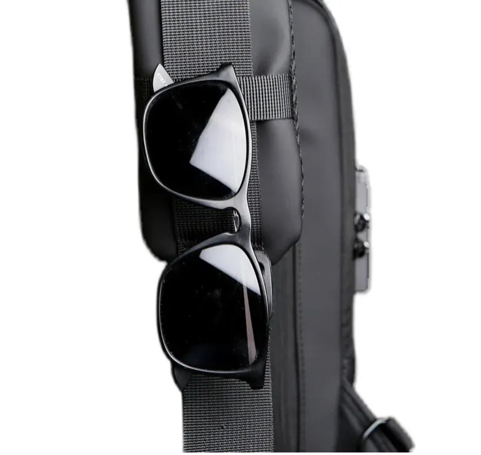 Ivyshape | Adventurepro Multifunctional Shoulder Bag