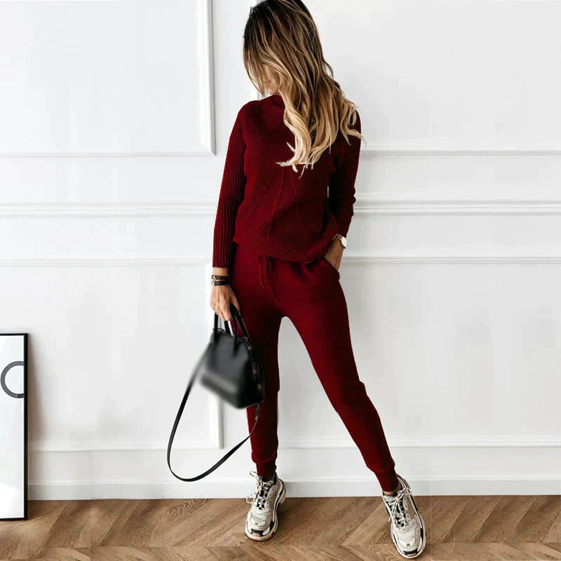 Ivyshape | Stylish and Comfortable Two-Piece Tracksuit for Women