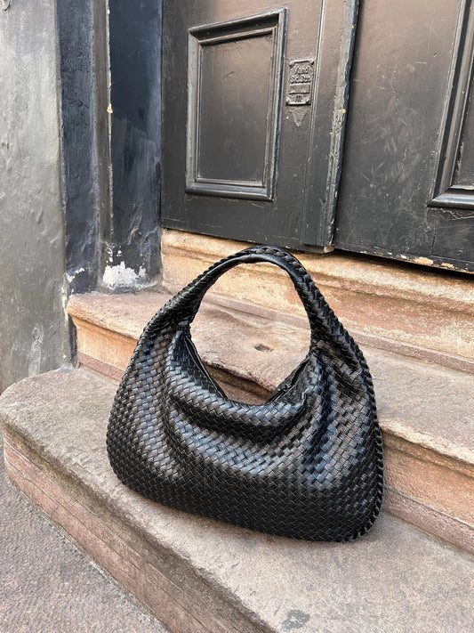 Ivyshape | Woven Round Shape Vegan Leather Perfect for Daily Use