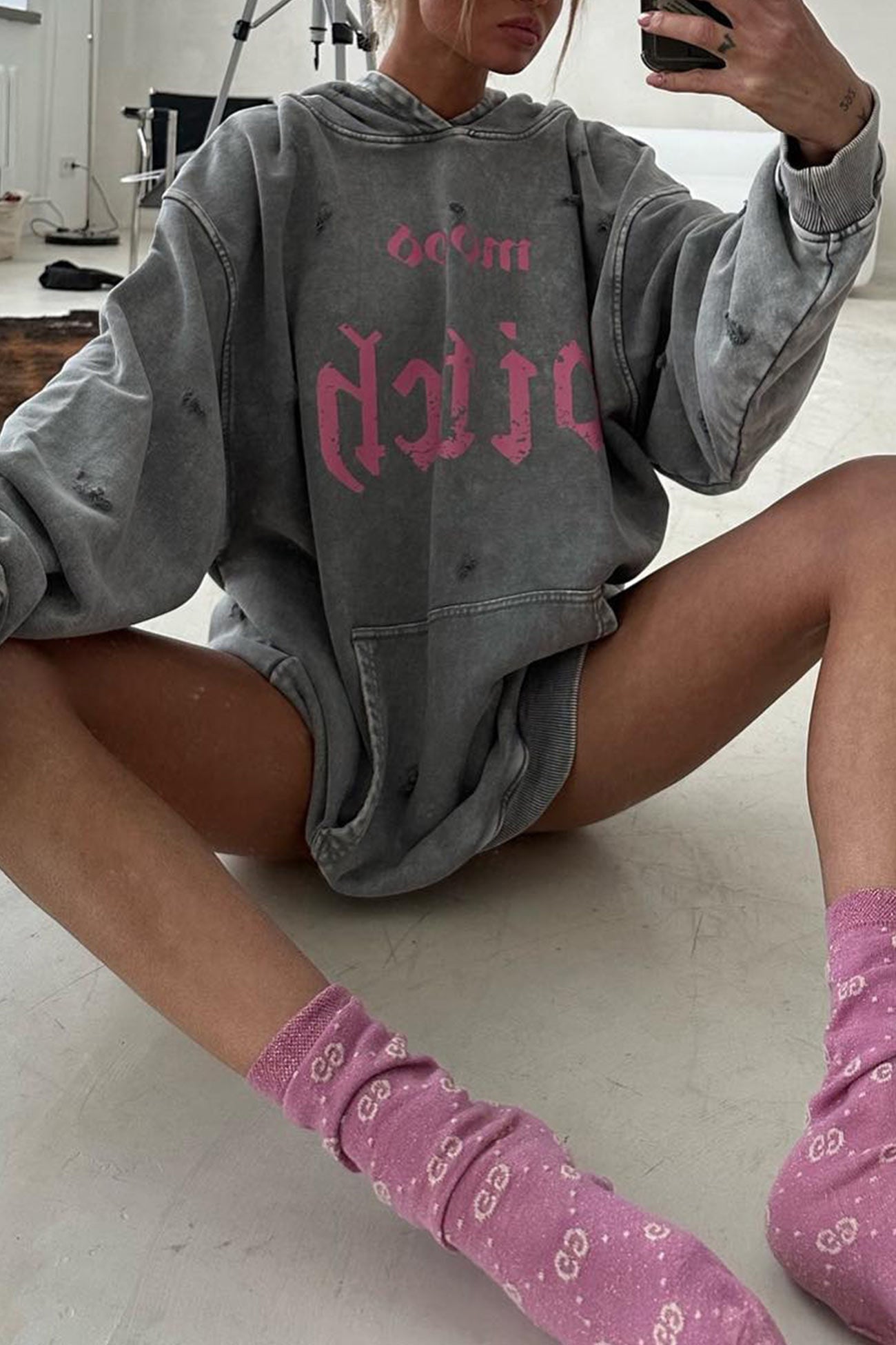 Print Distressed Hoodie