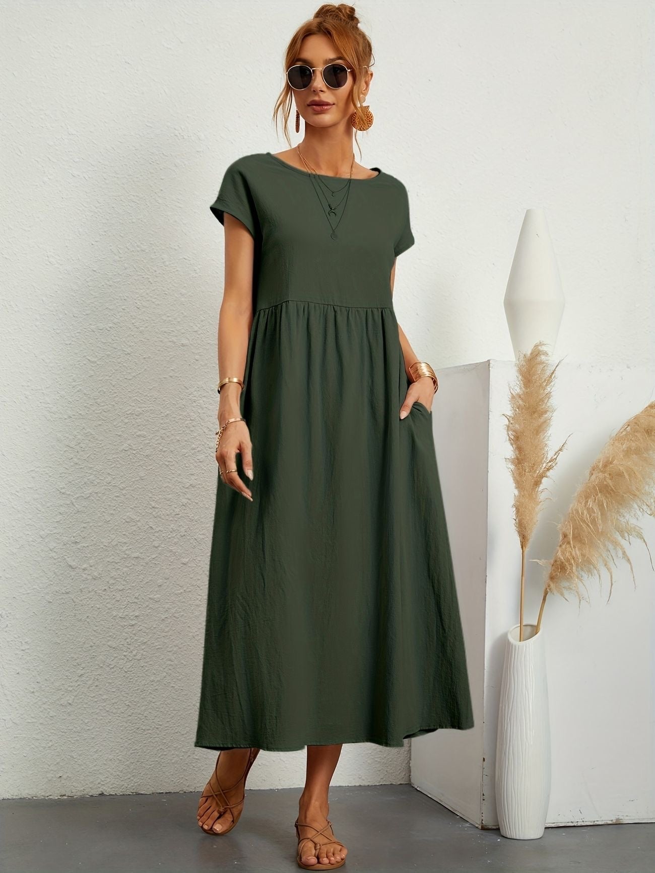 Ivyshape | Camille Dress with Round Neck