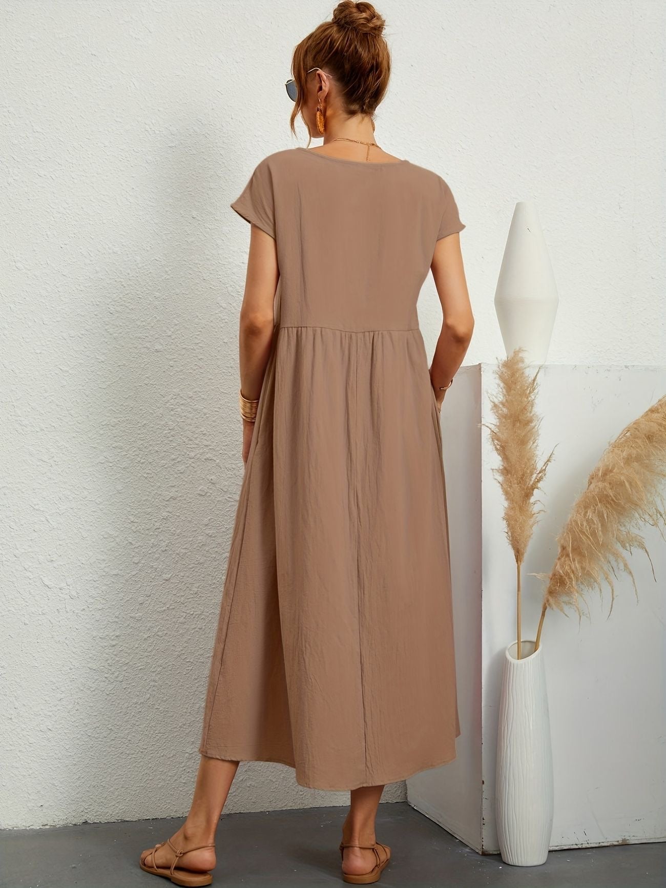 Ivyshape | Camille Dress with Round Neck