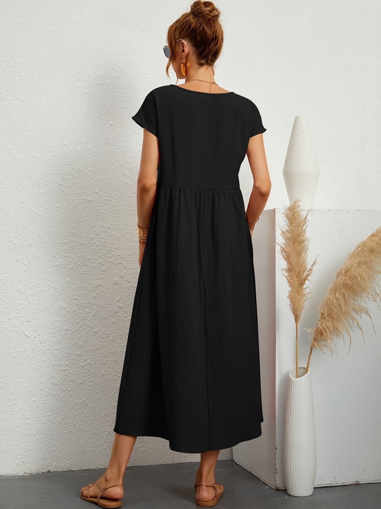 Ivyshape | Camille Dress with Round Neck