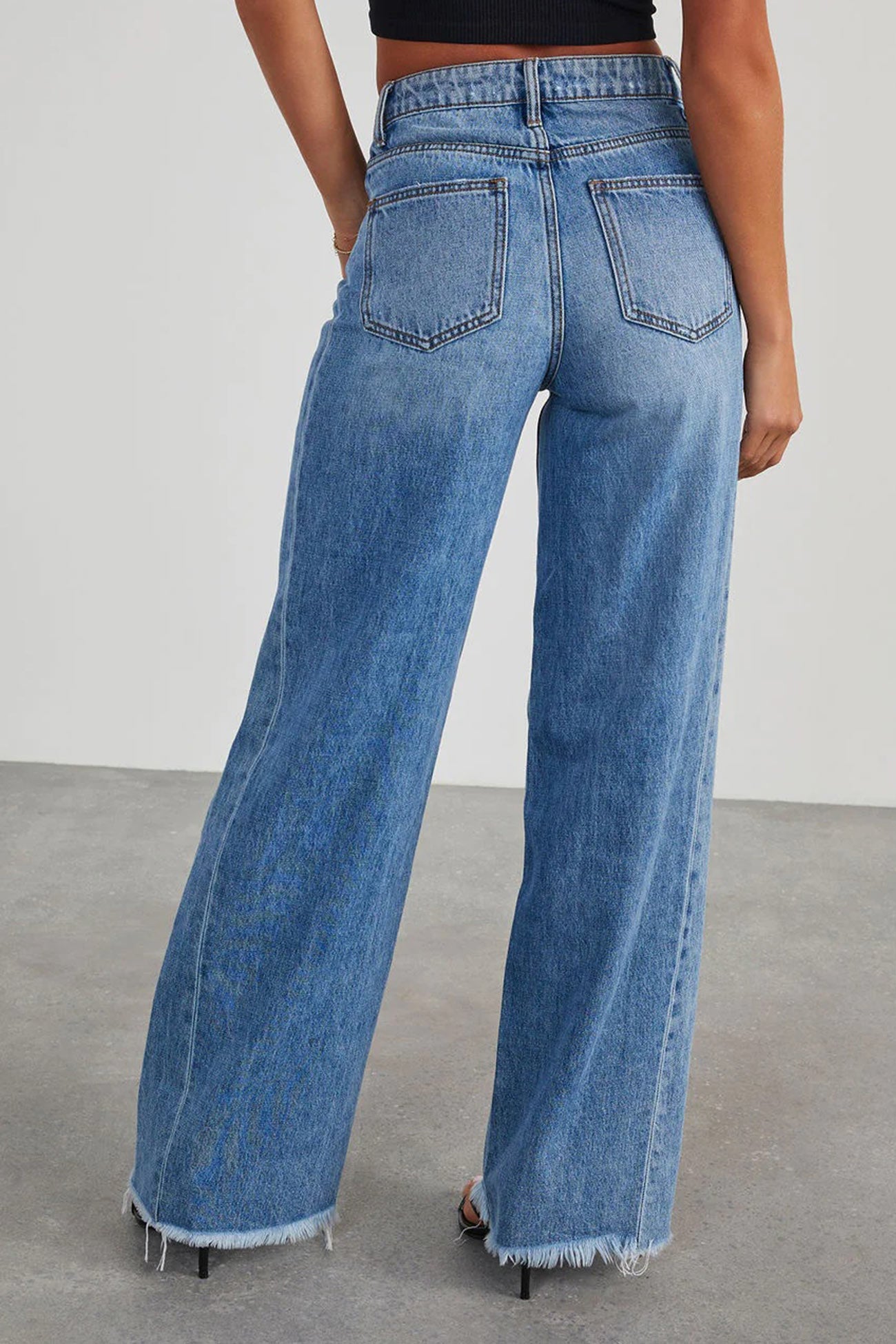 Ivyshape | Mid Waisted Raw Edge Hem Jeans