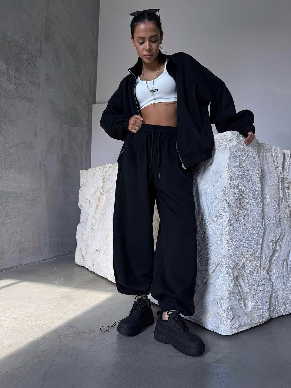 Women's Casual Fleece Tracksuit with Wide Cut Pants and Oversized Jacket Ivyshape