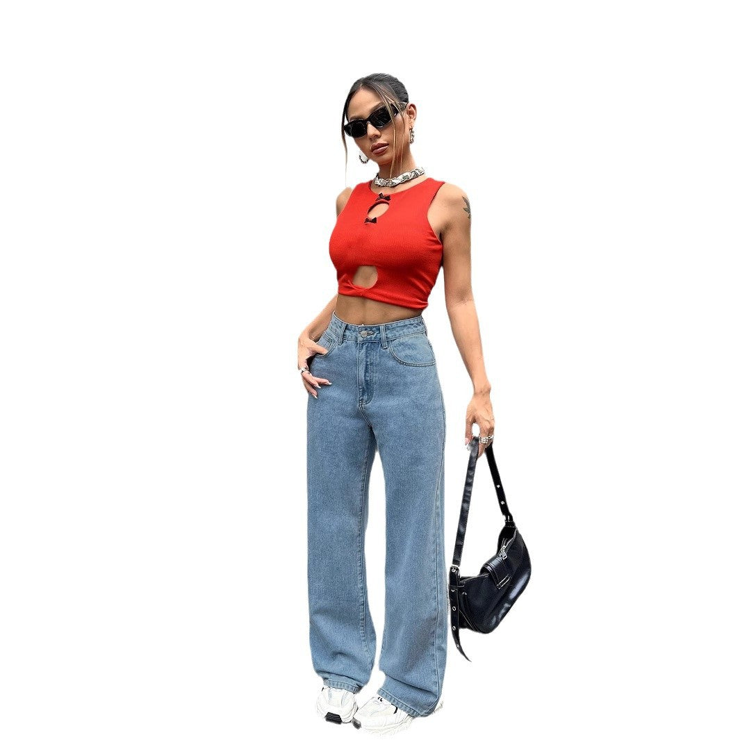 Women's wide jeans with embroidered strawberry motif and high waistband Ivyshape