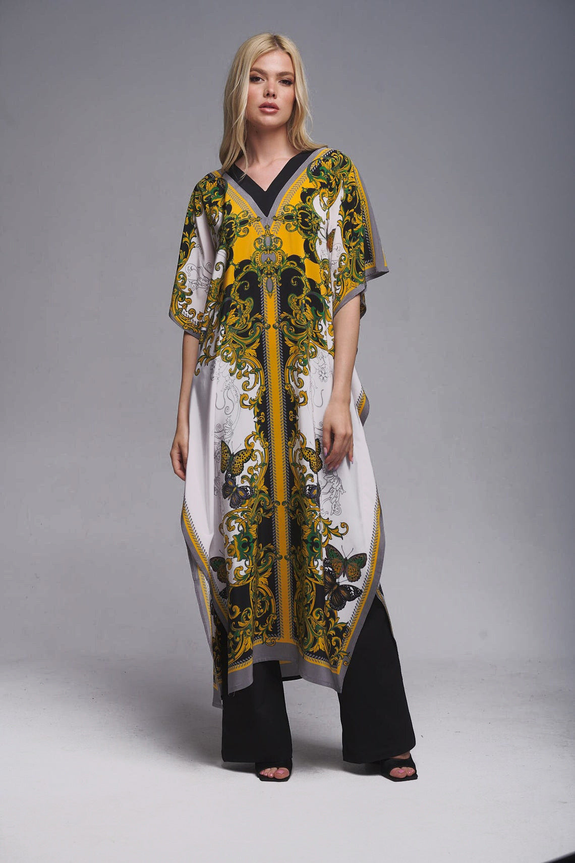 Women's Kaftan with intricate pattern and fresh design Ivyshape