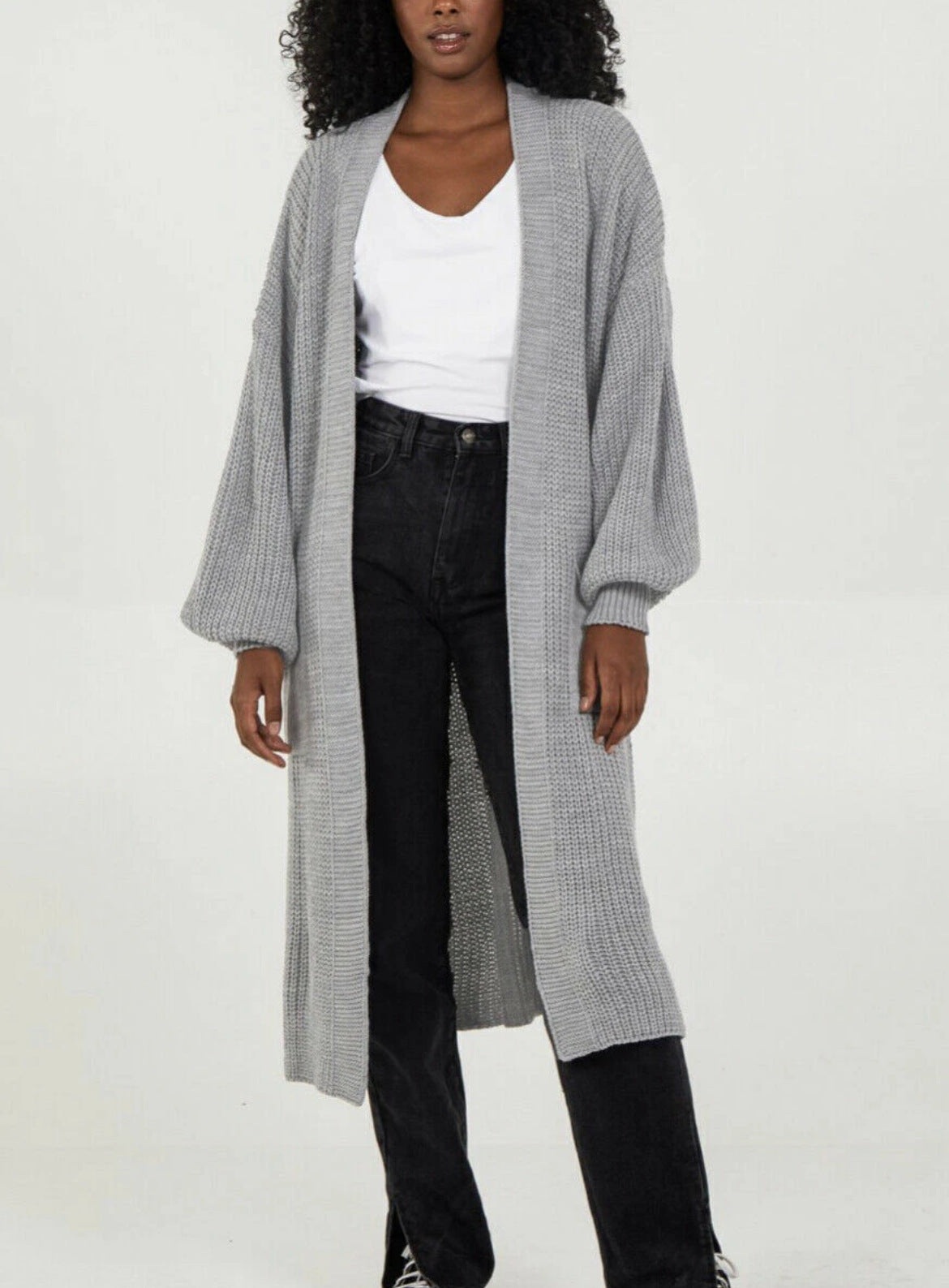 Ladies long cardigan with a casual oversized fit and voluminous sleeves Ivyshape