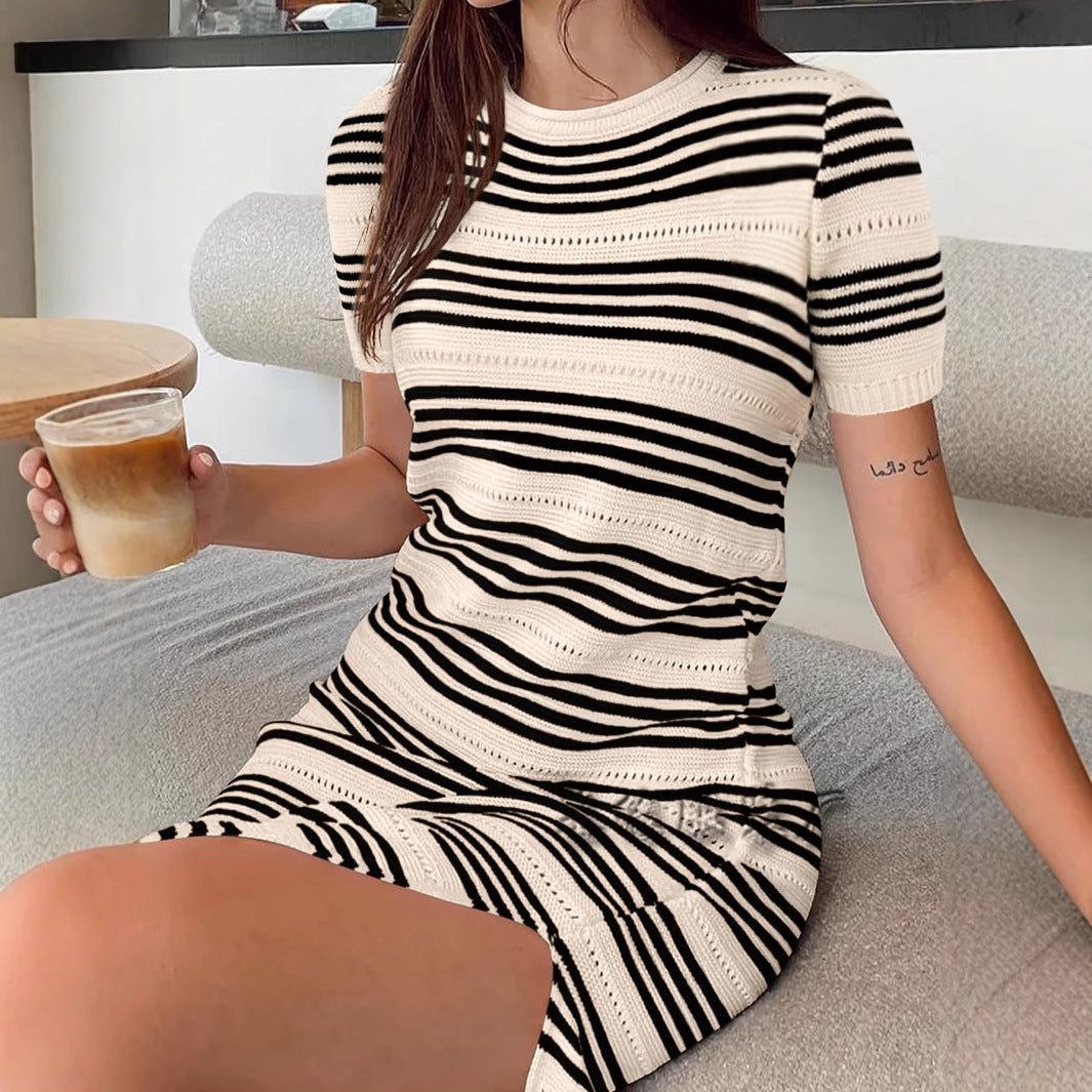 IvyShape | Mid-Length Short Sleeve Hollow Knit Side Slit Striped Dress