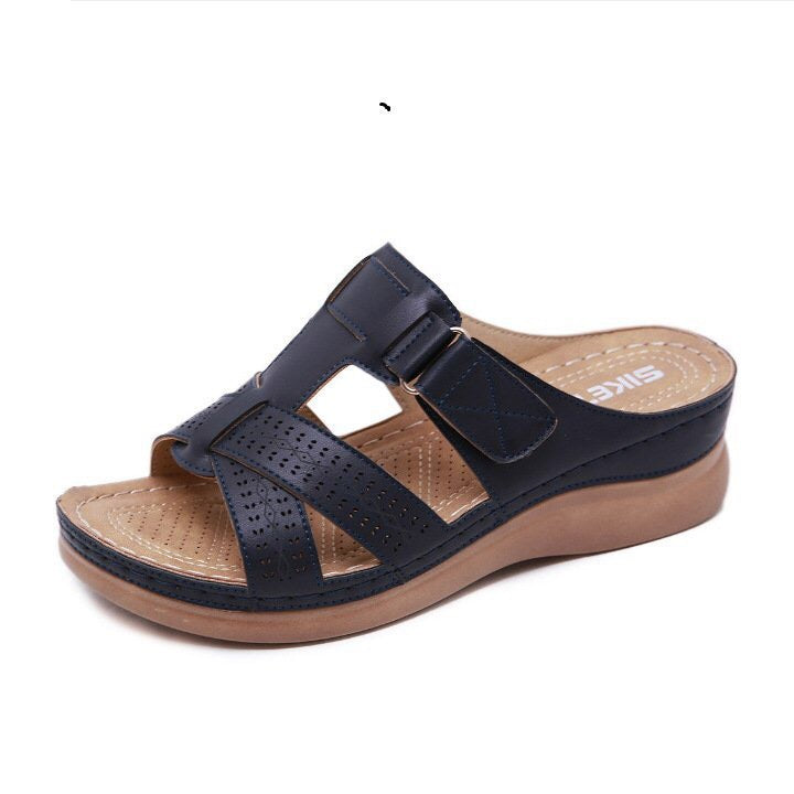 Women's Comfortable Clogs with fashionable knot design and ergonomic footbed Ivyshape