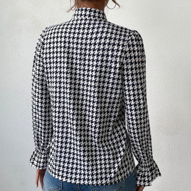 Ivyshape | V-Neck Long Sleeve Top In Houndstooth Pattern