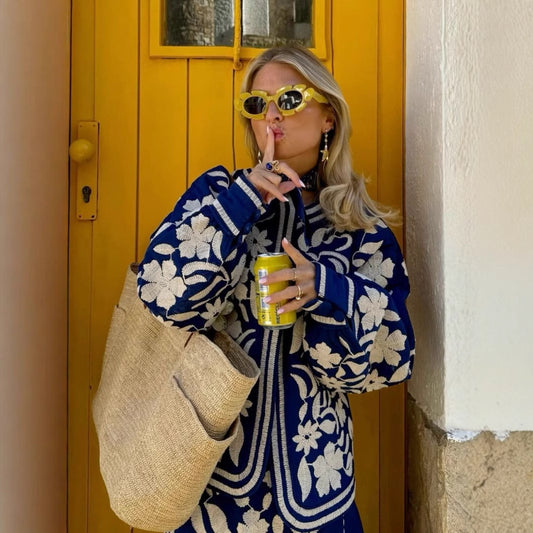 Women Embellished Kimono Jacket with Floral Design and Elegant Finish Ivyshape