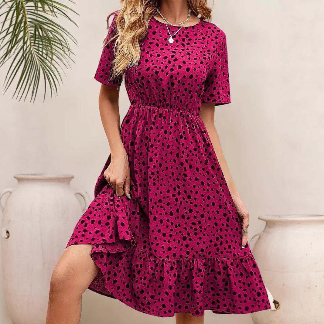 Ladies casual cotton dress with voluminous skirt and dots Ivyshape