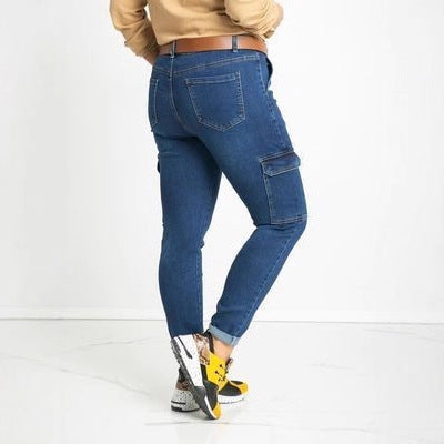 Women's cargo jeans with practical pockets and fashionable cut Ivyshape