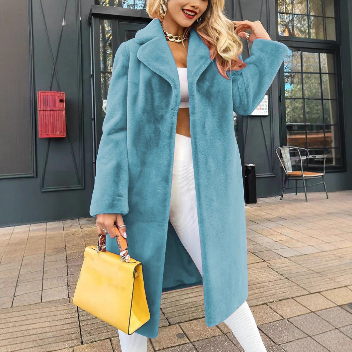 Women's fashionable and cozy long jacket made of high-quality fleece Ivyshape