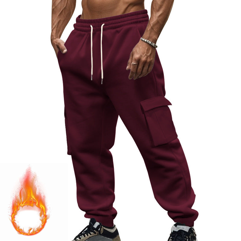 Men's cargo jogging pants with practical side pockets and adjustable drawstring Ivyshape