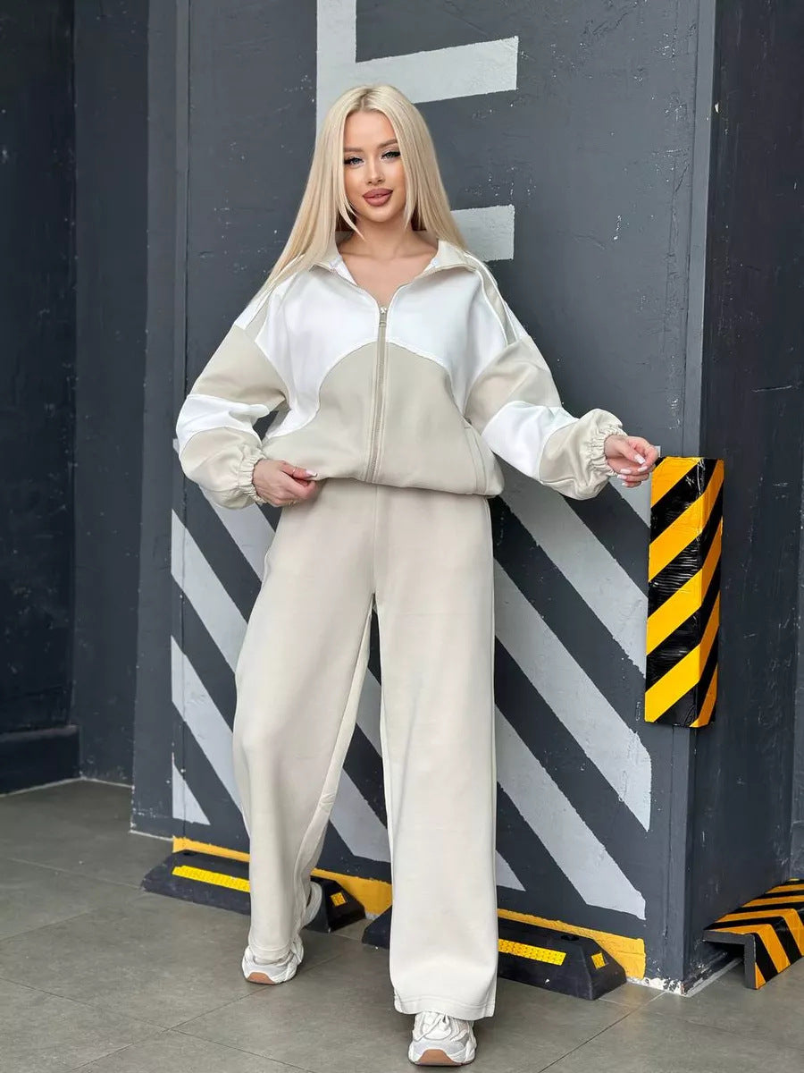 Ladies sporty set made of high-performance fleece material with zipper Ivyshape