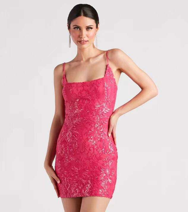 Women's Figure-Hugging Glitter Dress with Spaghetti Straps Ivyshape