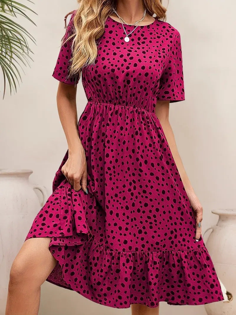 Ladies casual cotton dress with voluminous skirt and dots Ivyshape