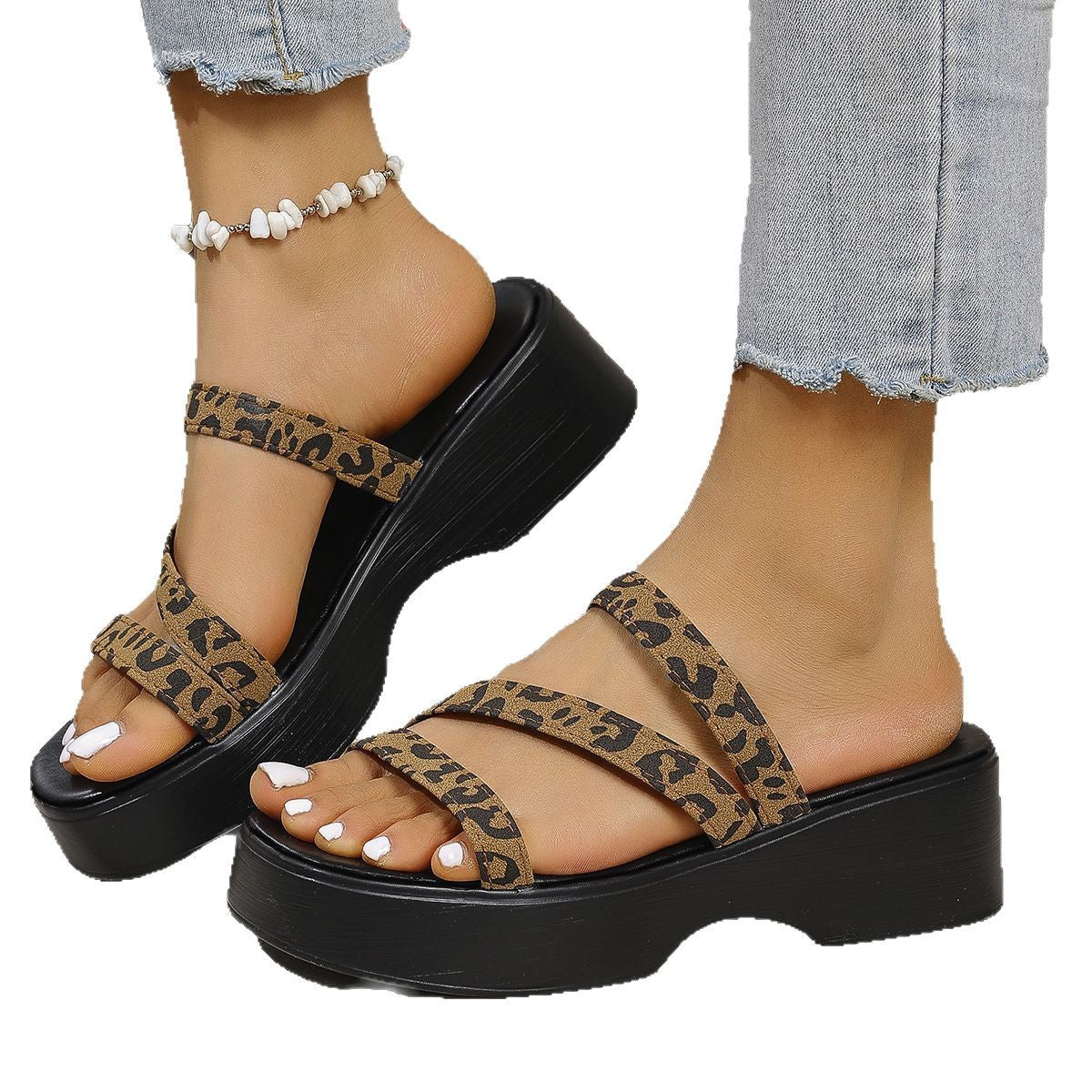 Ladies fashionable platform sandals with wide straps and comfortable sole Ivyshape