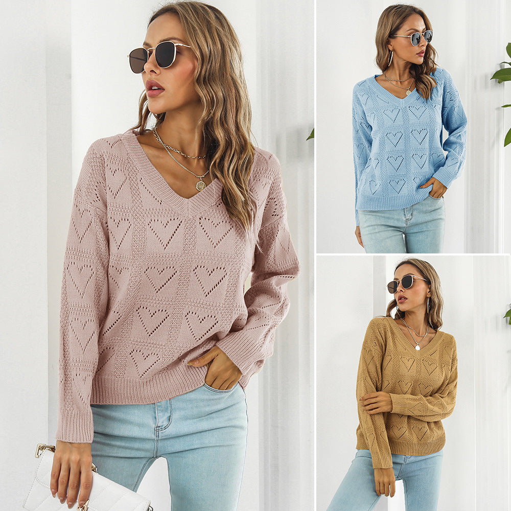 Ladies fashionable knitted sweater with heart pattern and V-neck Ivyshape