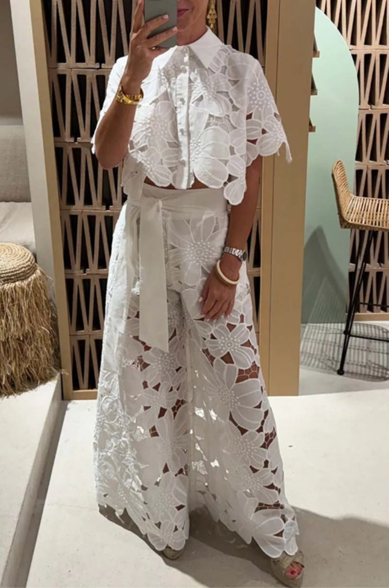 Women Elegant Summer Suit with Floral Lace Overlay Ivyshape