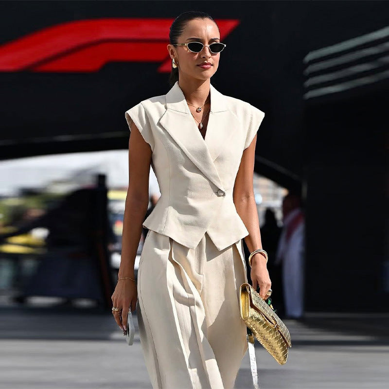 Women Fashionable Pantsuit with Tailored Blazer and Wide Leg Cut Ivyshape