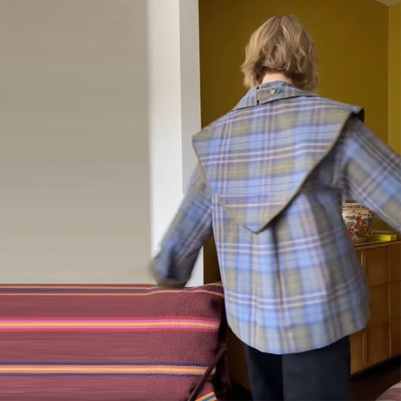 Women Fashionable Jacket with Extraordinary Collar and Unique Design Ivyshape