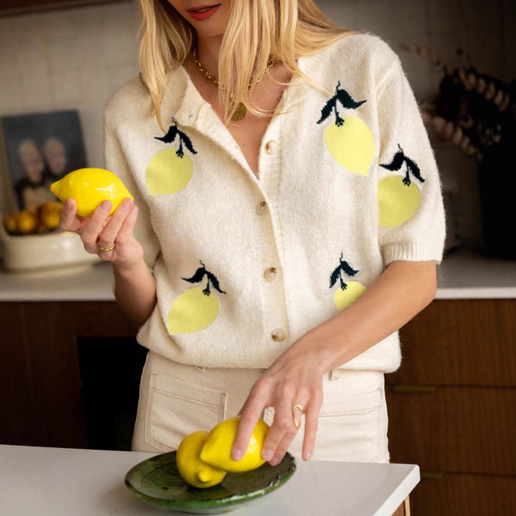 Ladies cardigan with cheerful lemon design and short cut Ivyshape