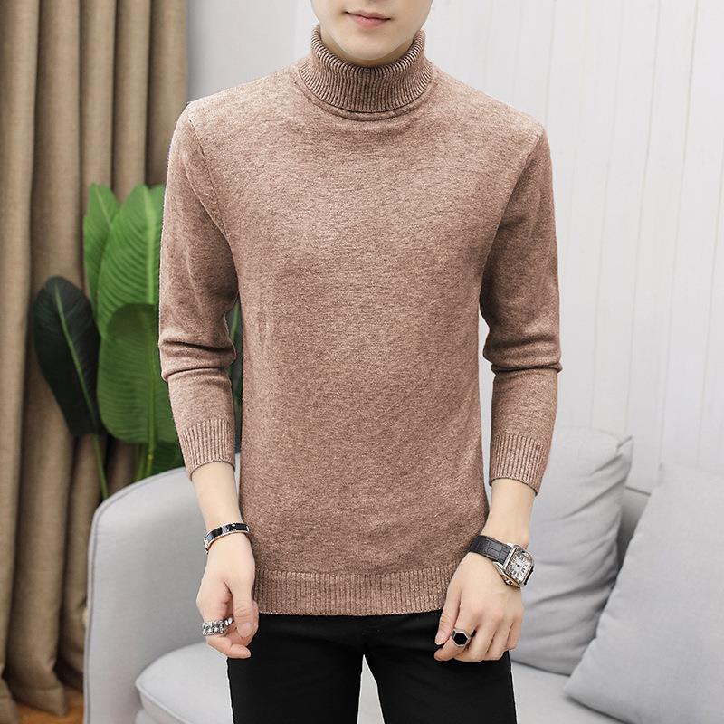 Men's turtleneck sweater made of soft merino wool Ivyshape