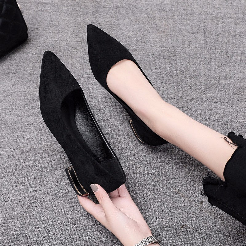 Ladies elegant pumps with comfortable block heel Ivyshape