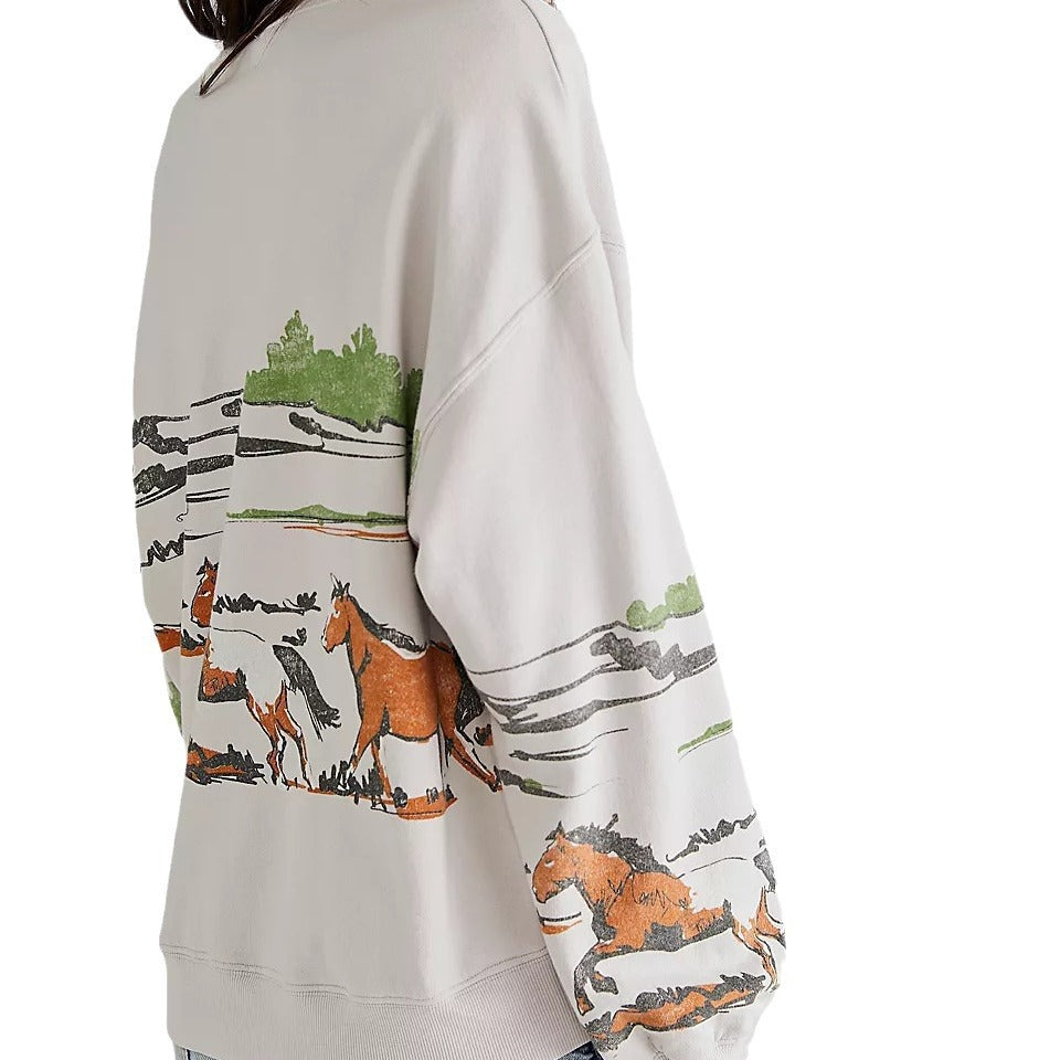 Ladies sweatshirt with creative horse motif graphic and casual fit Ivyshape