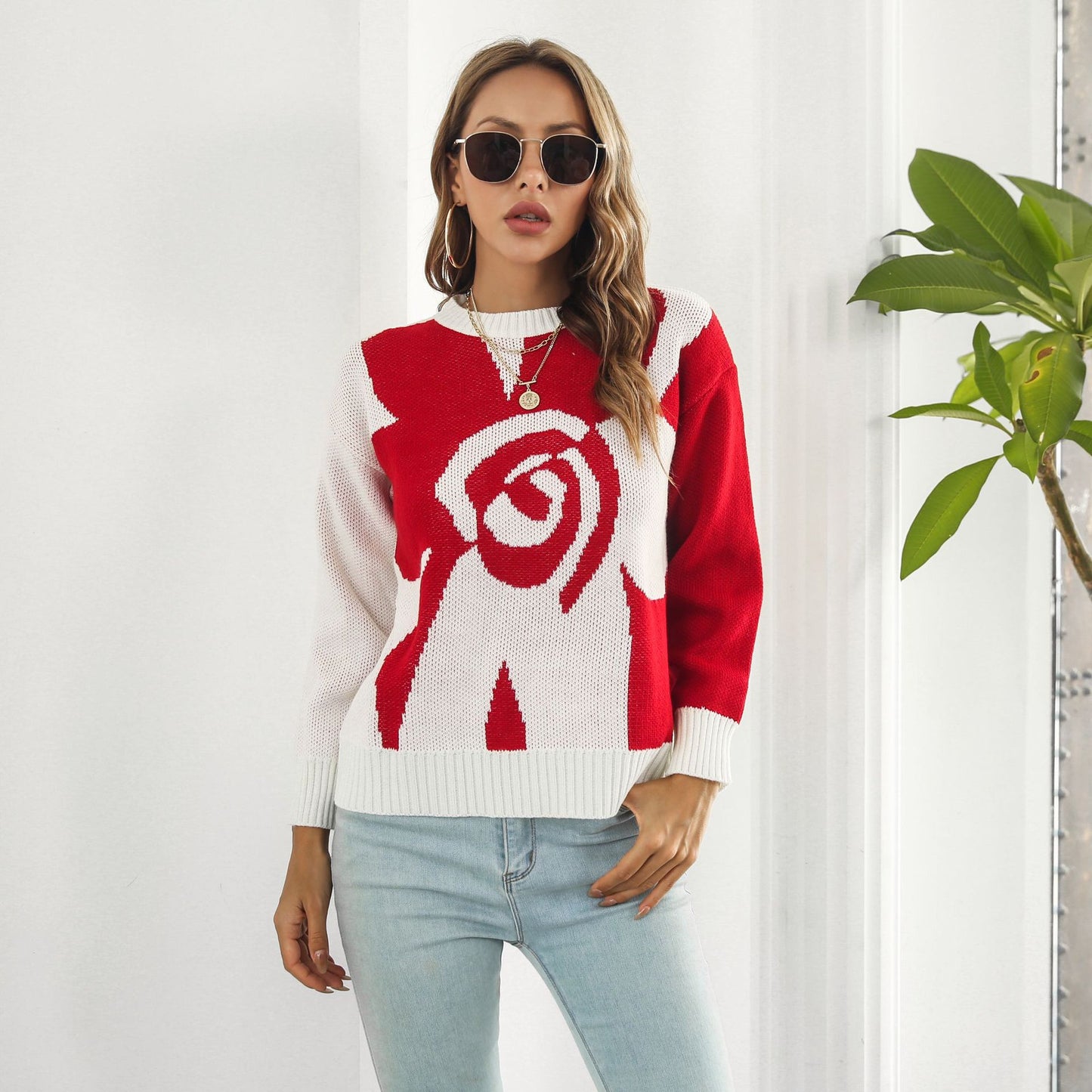 Ladies Fashionable Knit Sweater with Floral Pattern and Casual Cut Ivyshape