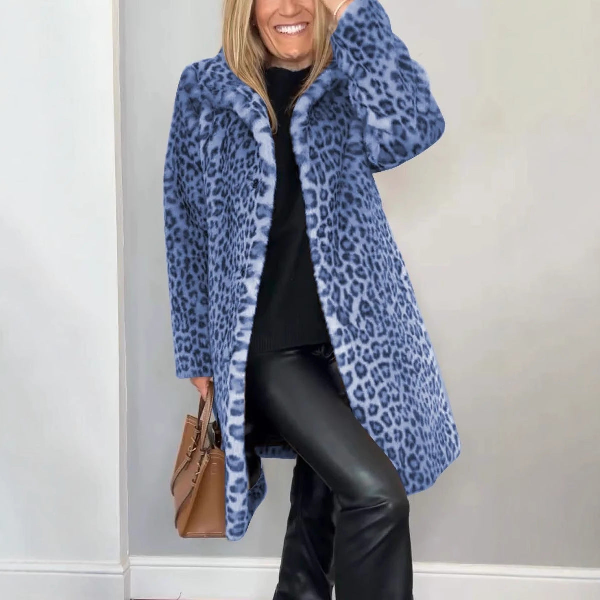 IvyShape | Leopard print plush coat